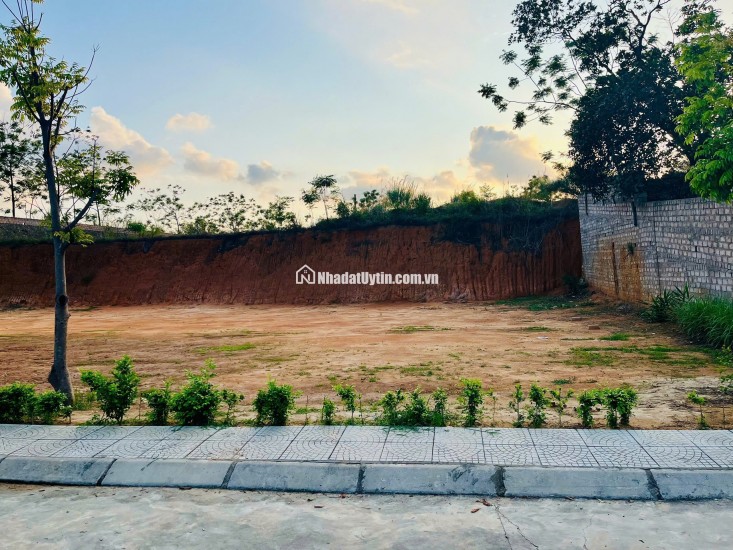  LÔ ĐẤT ĐẸP ĐANG CHỜ CHỦ MỚI - CHỈ TỪ 6XX TẠI TRUNG TÂM ĐÔNG TRIỀU - QUẢNG NINH!