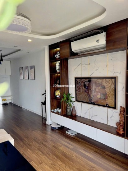 NHÀ ĐẸP- GIÁ TỐT - Vị Trí Đắc Địa Tại Khu Đấu Giá Ngõ Cổng Kiến Hưng, Hà Đông DT 50m2x 7T giá 16.3 tỷ
