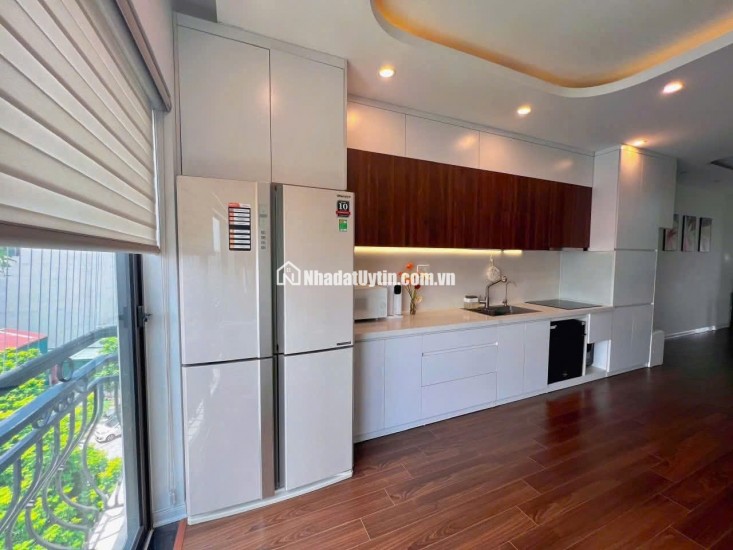 NHÀ ĐẸP- GIÁ TỐT - Vị Trí Đắc Địa Tại Khu Đấu Giá Ngõ Cổng Kiến Hưng, Hà Đông DT 50m2x 7T giá 16.3 tỷ