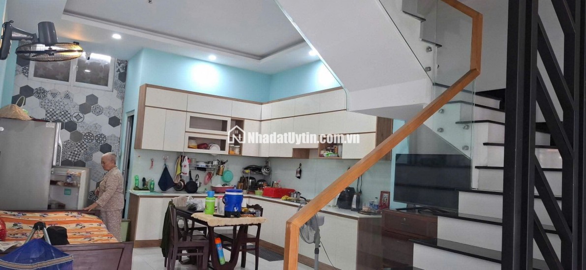 Nhà 5 tầng đẹp không tì vết, Tân Phú Chỉ 7 Tỷ