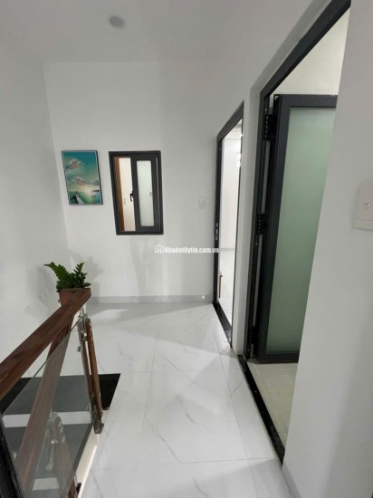 Bán  Nhà 1trệt 1lầu - 2PN hẻm đường Man Thiện, Tp Thủ Đức (Q9 cũ) - Chủ Hỗ Trợ Vay
