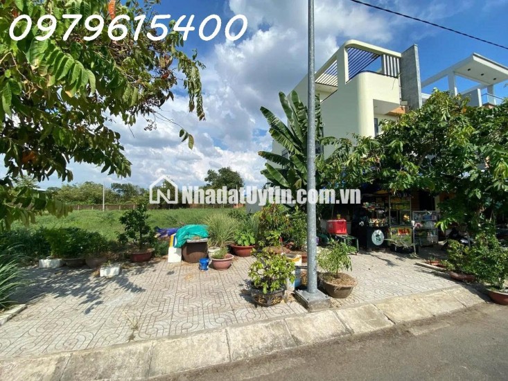 BÁN GẤP ĐẤT THỔ CƯ AN HẠ, BÌNH CHÁNH: SỔ ĐỎ TRAO TAY, DIỆN TÍCH 100M2, GIÁ NHỈNH 2 TỶ - CƠ HỘI VÀNG CHO NHÀ ĐẦU TƯ!