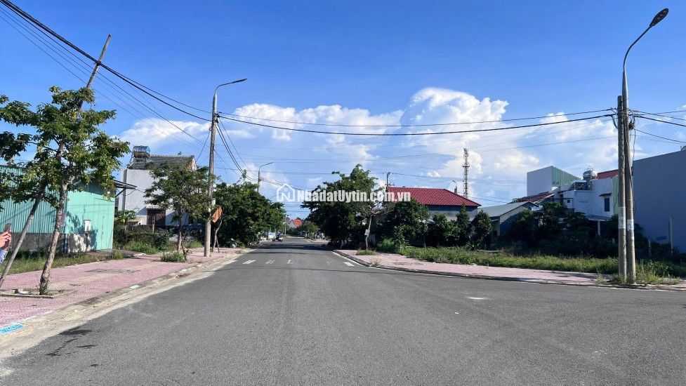 Đất Điện Nam Đông - Quỹ Đất Cuối Cùng xung quanh khu vực Hội An, Giá: 16,2 triệu/m2