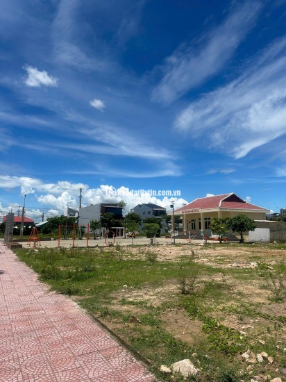 Bán đất nền_Ngay Hội An_Gần biển, gần chợ_Ngay truc chính giao thông