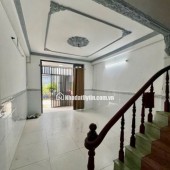 BÌNH TÂN - HẺM XE HƠI THÔNG - 3,54 x10 m - 3 TẦNG BTCT - NHỈNH 4 TỶ THƯƠNG LƯỢNG