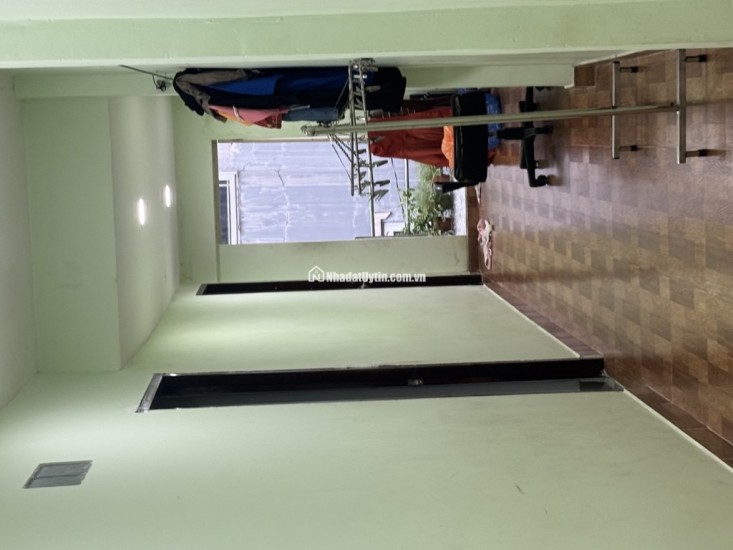 Chính chủ bán nhà 2 tầng đường Huỳnh Tấn Phát Quận 7