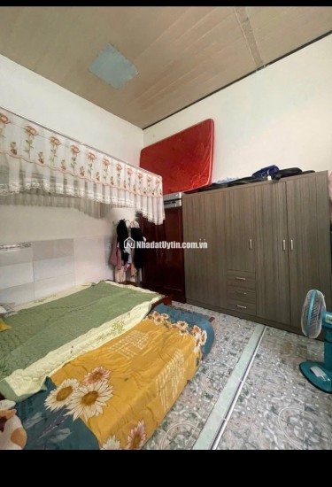 NHÀ GÓC 2 MẶT TIỀN – GIÁ CHỈ 1 TỶ 650 TRIỆU
Hẻm 129 Lê Hồng Phong, P. Tân Tiến, TP. Buôn Ma Thuột
Diện tích: 7x10m  Thổ cư 100%  Nhà góc 2 mặt tiền