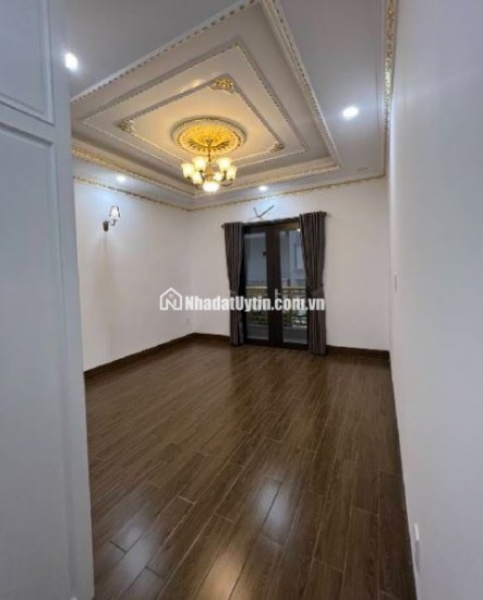BÌNH TÂN -  ĐẲNG CẤP LÀ ĐÂY- 2MT HẺM XE TẢI TRƯỚC SAU- Ô TÔ NGỦ TRONG NHÀ- KHU VIP PHÂN LÔ ĐỒNG BỘ- GẦN LÊ VĂN QUỚI - 5 PHÚT QUA TÂN PHÚ - QUẬN 6- 6