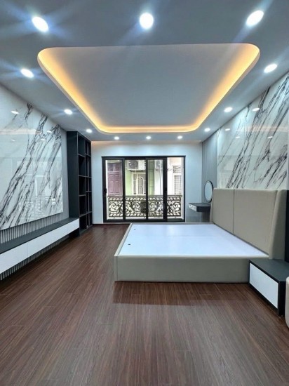  HOA HẬU QUẬN HAI BÀ TRƯNG Ô TÔ VÀO NHÀ 