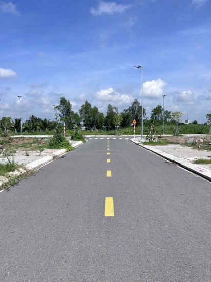 Săn ngay lô đất vàng – giá rẻ nhất khu vực