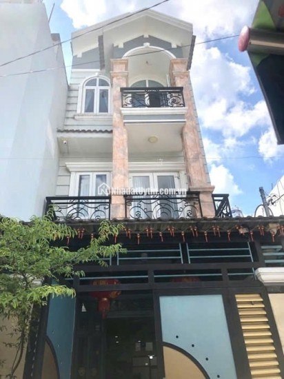 BÁN NHÀ 2 LẦU + SÂN THƯỢNG GẦN TÔ KÍ – GIÁ CHỈ 5 TỶ XXX