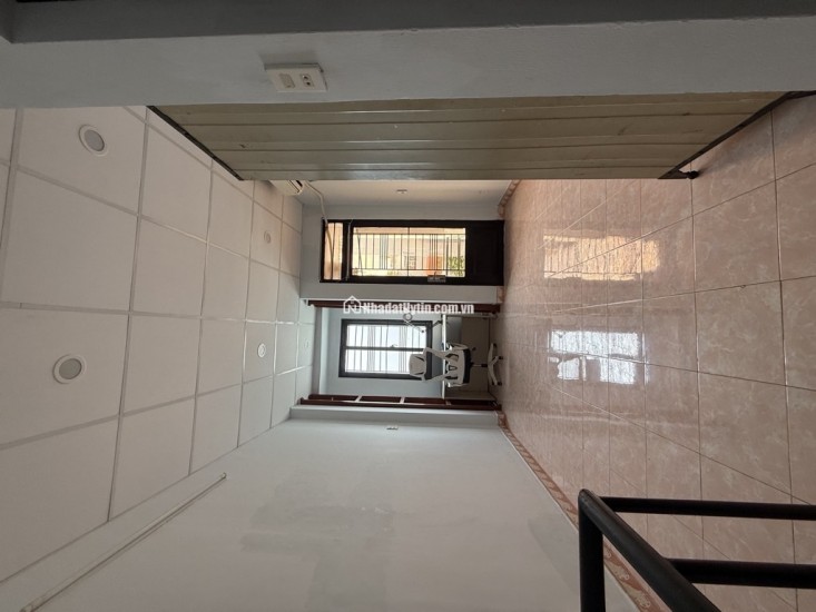 HÀNG HIẾM CÓ 1.0. 2 - HẺM KẾ BÊN TRƯỜNG ĐH MARKETING - TÂN MỸ - NHỈNH 3TY - 3 TẦNG BTCT - 52M2 DTSD - 3M 5.5M  - HẺM 1 SẸC CÁCH ĐƯỜNG 50M -