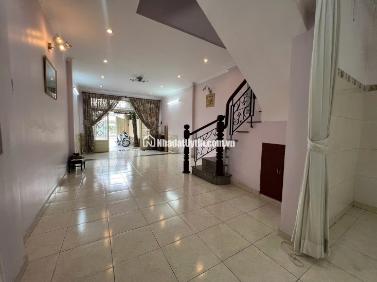 Chính Chủ Bán Mặt Tiền Nguyễn Văn Đậu, P.11, Q. Bình Thạnh: DT 4.1x20m, Giá Chỉ 18 Tỷ. Liên Hệ: O911.16O.692