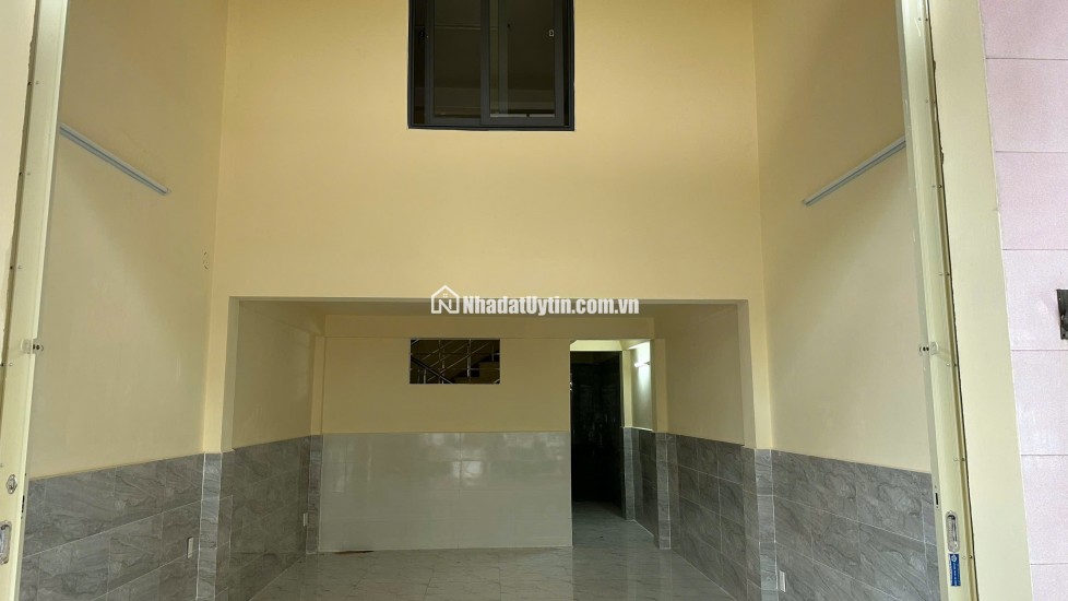 CHO THUÊ NHÀ NGUYÊN CĂN – 2 TẦNG + 1 TẦNG LỬNG – VỊ TRÍ SIÊU ĐẸP, HIẾM
