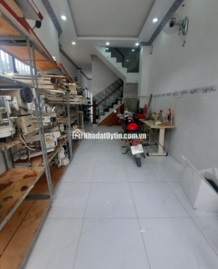 NHÀ QUẬN 8 - ĐÃ HOÀN CÔNG -  ĐẸP Ở LIỀN VIEW SÔNG CÔNG VIÊN -  67M2 - 4 TẦNG BTCT - NHỈNH 6 TỶ