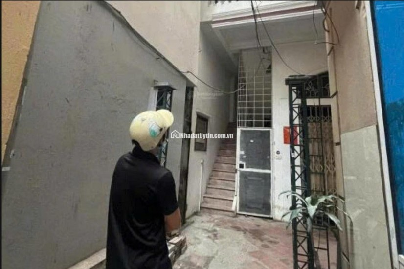 Bán nhà riêng ngõ 26 Cự Lộc Thanh Xuân 76m2x 3 tầng giá 12 tỷ thoả thuận nhẹ