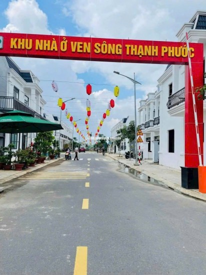 CẦN TIỀN ĐẦU TƯ BÁN NHANH  NHÀ MẶT TIỀN MỚI XÂY DT : 73,6M2 PHƯỜNG THẠNH PHƯỚC - THỊ XÃ TÂN UYÊN