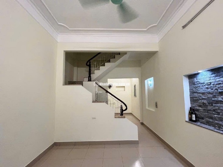 Hàng hiếm Nhà Tây Hồ 55m, cực hiếm oto qua nhà, mặt .tiền.5.2 đẹp!
