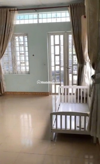 NHÀ 2 TẦNG HOÀN CÔNG - ĐƯỜNG THÔNG - 1 BƯỚC RA ĐƯỜNG CHƯƠNG DƯƠNG - SÁT VÁCH ĐH NGÂN HÀNG  - 3,95 Tỷ TL