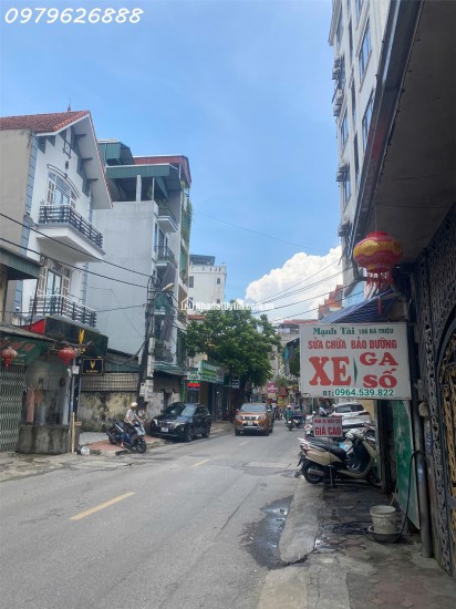NHÀ MẶT PHỐ BÀ TRIỆU - Ô TÔ TRÁNH,  VỈA HÈ RỘNG - NỞ HẬU - LÔ GÓC - KINH DOANH ĐỈNH