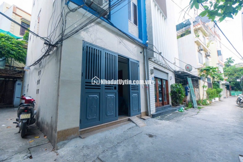 Cần cho thuê căn hộ khép kín ngõ 90, Đường Nam Dư, Phường Lĩnh Nam, Quận Hoàng Mai, Hà Nội
