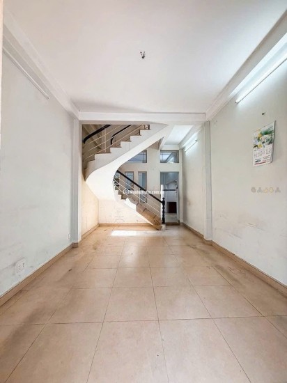 Nhà 5 Tầng Ngã 4 Phú Nhuận -  Thông Phan Xích Long  75M2 - Nhỉnh 8 T.ỷ
