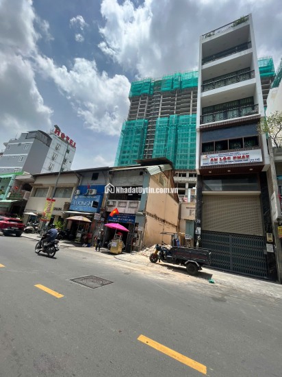 Bán Nhà Mặt Tiền 73 Đề Thám , Phường Cô Giang , Quận 1