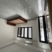 Nhà Lê Quang Đạo, lô góc, dân xây 40m2, 5 tầng chỉ 7 tỷ