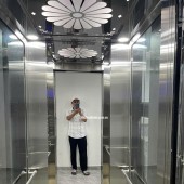 Tây Hồ, hàng hiếm, 6 tầng, thang máy xịn, 2 phút là ra Hồ Tây lộng gió!