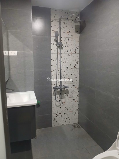 Bán Nhà Lô Góc 6 Tầng Thang Máy – 37m² Đại Mỗ – Giá Chỉ 8.x Tỷ