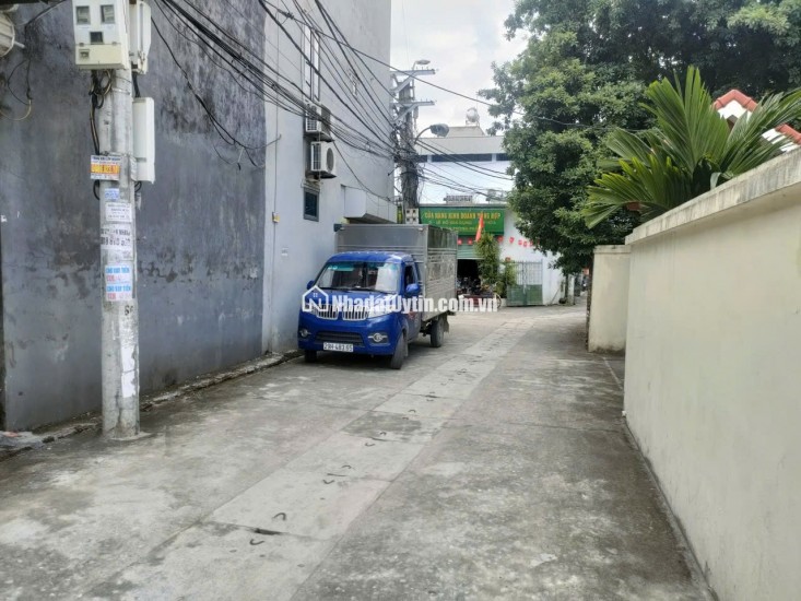 Trục chính ô tô tránh, kinh doanh sầm uất, lô góc, giá đầu tư, DT69m, 100% thổ cư, ôtô vào đât, g.i.á đầu tư 6x tr/m, Lh 0869344682