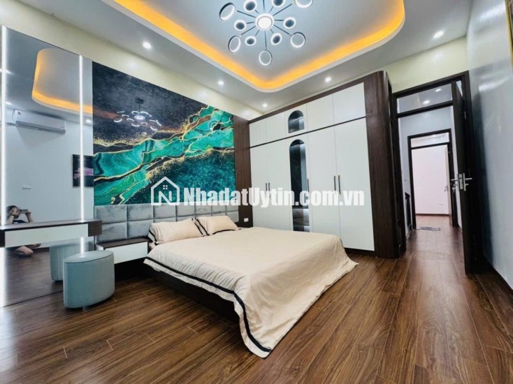 Nhà Đẹp, Nội Thất Xin Xò! Bán Nhà Trung Tâm Quận Đống Đa - Phố Trường Chinh