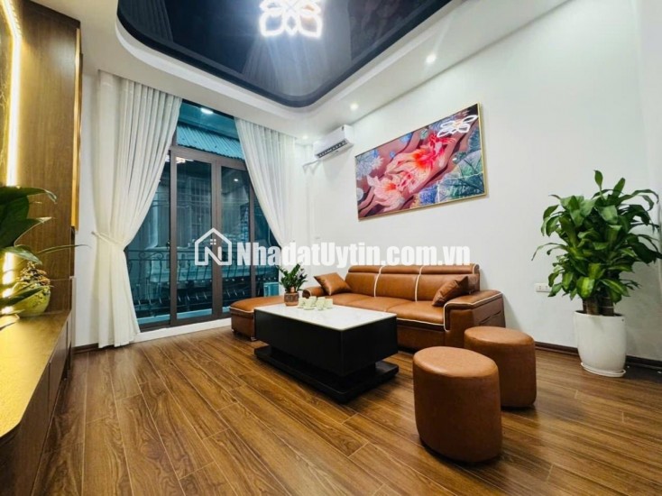 Nhà Đẹp, Nội Thất Xin Xò! Bán Nhà Trung Tâm Quận Đống Đa - Phố Trường Chinh