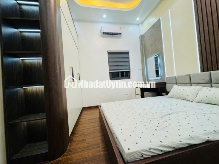 Nhà Đẹp, Nội Thất Xin Xò! Bán Nhà Trung Tâm Quận Đống Đa - Phố Trường Chinh