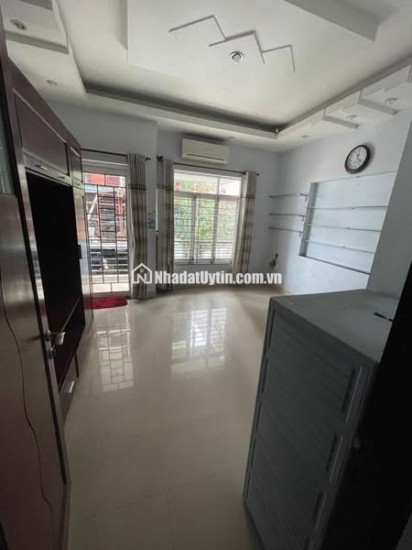 BÁN NHÀ ĐƯỜNG 7M XE HƠI TRÁNH - QUẬN BÌNH TÂN