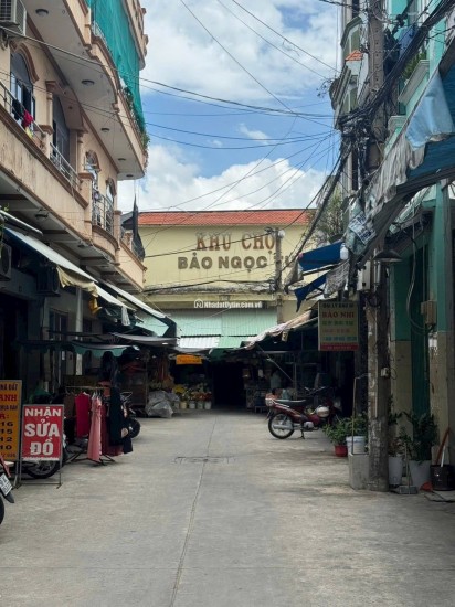 Giá 10 tỷ 800 triệu bớt Lộc Nhà 96 m2 Vị Trí Rất Đẹp. Ngay Mặt Tiền Chợ Bảo Ngọc Tú F15 TB Buôn Bán Kinh Doanh Đa Nghành Nghề Rất Sầm Uất