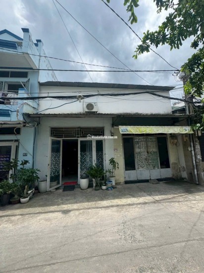 Giá 10 tỷ 800 triệu bớt Lộc Nhà 96 m2 Vị Trí Rất Đẹp. Ngay Mặt Tiền Chợ Bảo Ngọc Tú F15 TB Buôn Bán Kinh Doanh Đa Nghành Nghề Rất Sầm Uất