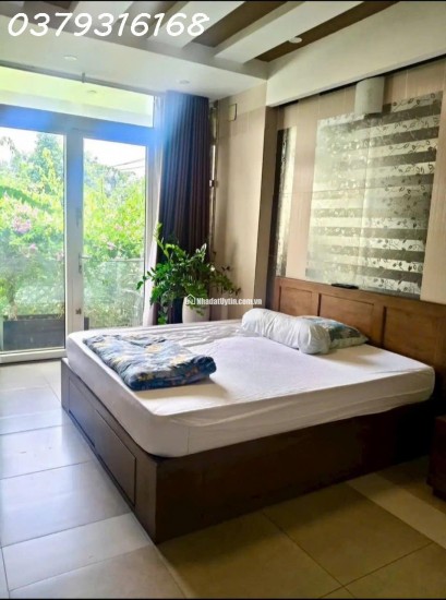 TÌM CHỦ NHÂN MỚI cho biệt thự 140m2 mặt tiền đường số 672, P.Phước Long B, Q9