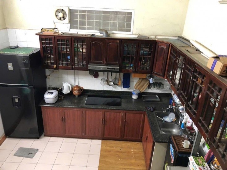 Kim Ngưu phân lô ô tô đỗ cửa vào nhà, cách 1 nhà ra mặt phố, nhà dân xây có thể cải tạo thành toà văn phòng dịch vụ