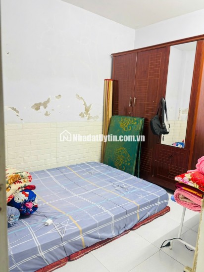 BÁN NHÀ GIÁ TỐT – TRUNG TÂM DĨ AN