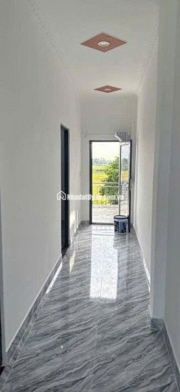  NHÀ MẶT TIỀN MỚI XÂY LIÊN ẤP 1A – 1B, XÃ LONG HÒA  