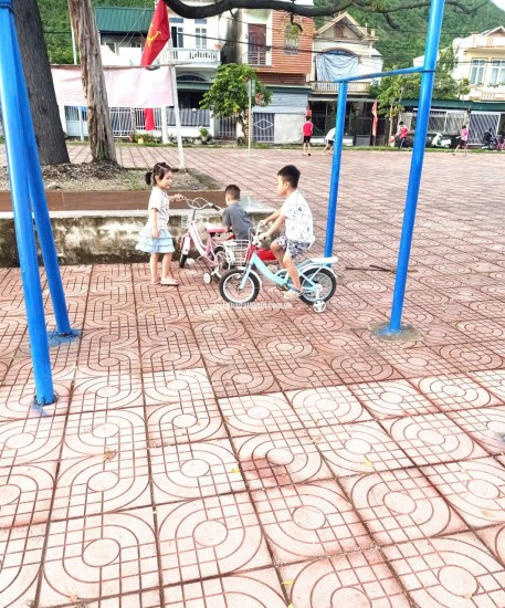  Siêu hiếm – Nhà 2 tầng ngay cạnh dự án KĐT loại 1