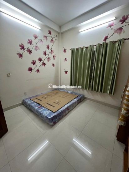 Nhà mới ở ngay hẻm xe hơi Tô Hiến Thành, Q10 - 5 tầng BTCT, 5PN, DTSD: 185m2 sổ vuông - giá 12,9 tỷ