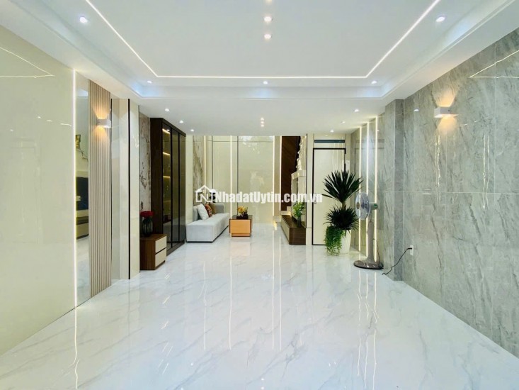 BÁN NHÀ GÓC ĐẸP 4X25M – 1 TRỆT 3 LẦU – HỒ VĂN LONG, BÌNH TÂN – GIÁ CHỈ 7.1 TỶ