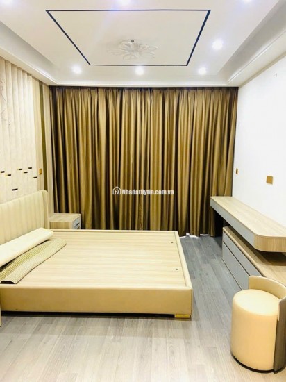 BÁN NHÀ MỚI ĐẸP - 42M2 – ĐỘI CẤN, BA ĐÌNH – THANG MÁY – NỘI THẤT CAO CẤP - 15Tỷ200
