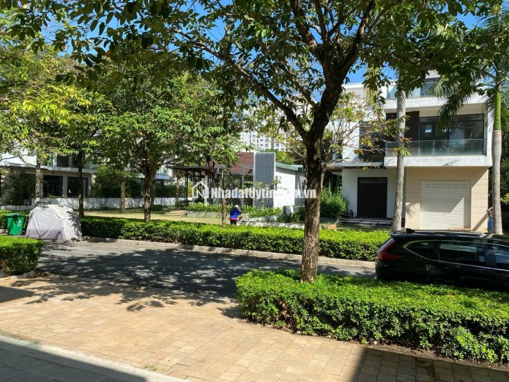 Bán Nhà Mặt Tiền 26 Đường N8, Phú Hữu, Q9