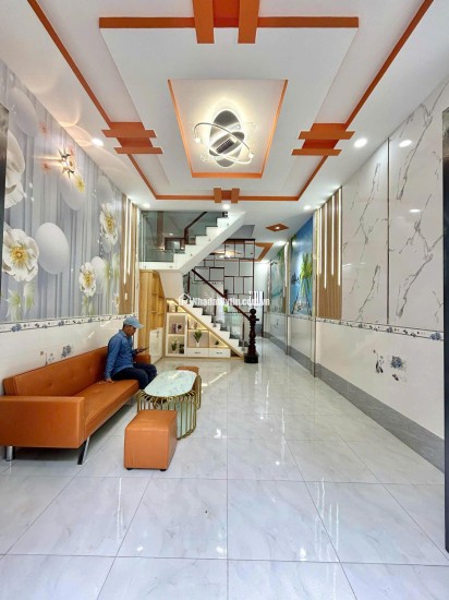 NHÀ ĐẸP THỊ TRẤN CẦN GIUỘC GIÁ CỰC RẺ