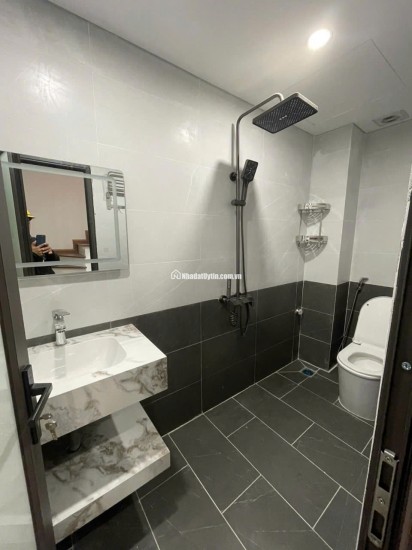 CỰC PHẨM DI TRẠCH , 4 TẦNG , NGÕ Ô TÔ ,  45m2 GIÁ NHỈNH 6 TỶ
