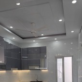 NHÀ ĐẸP HIỆN ĐẠI, HẺM Ô TÔ, NGAY TRUNG TÂM THỦ ĐỨC, GIÁ NHỈNH 6 TỶ.