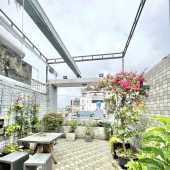 NHÀ 2 TẦNG  CHIẾN LƯỢC - HẺM XE HƠI - CHỈ HƠN 3 TỶ